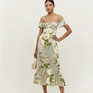 NWT Reformation Sianna Silk Dress in Tarragon